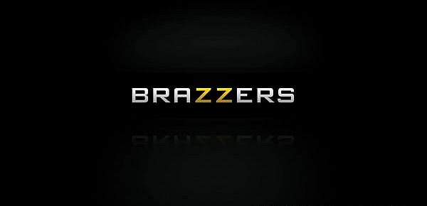  Brazzers - Dirty Masseur - (Rebecca Moore,  Danny D) - Trailer preview